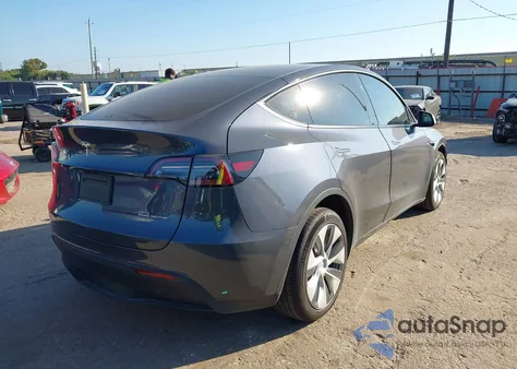 2023 Tesla Model Y Awd/Long Range Dual Motor All-Wheel Drive from USA, damaged, VIN 7SAYGAEE9PF969545